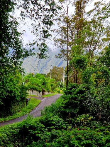 Volcano Inerie and Bena traditional village